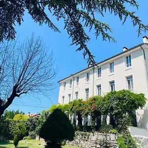 Les Glycines: Charming In Historic Building Near Center Apartment Digne-les-Bains