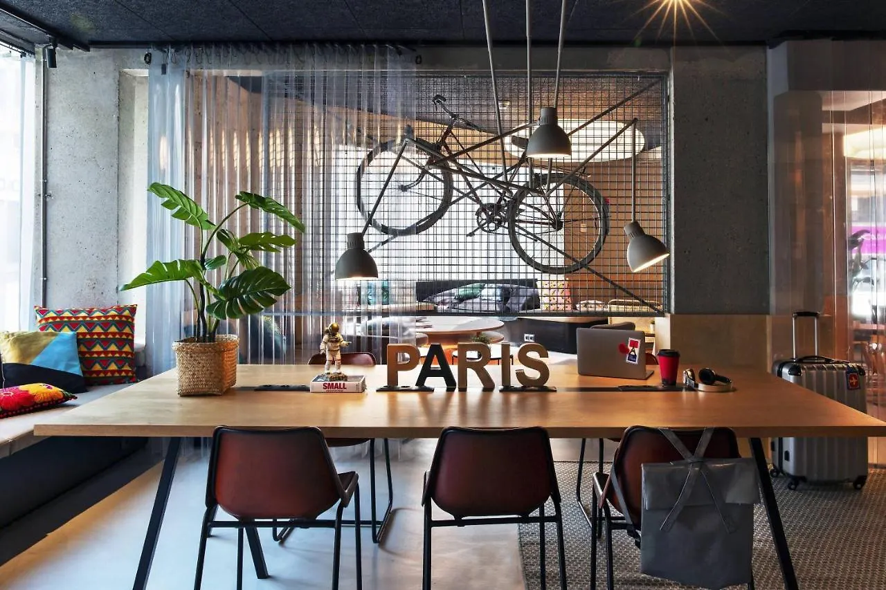 Hotel Moxy Paris Bastille