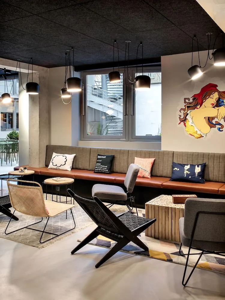 *** Hotel Moxy Paris Bastille France