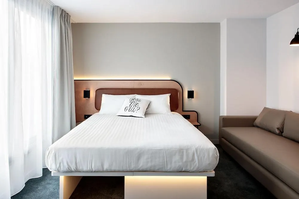 Hotel Moxy Paris Bastille