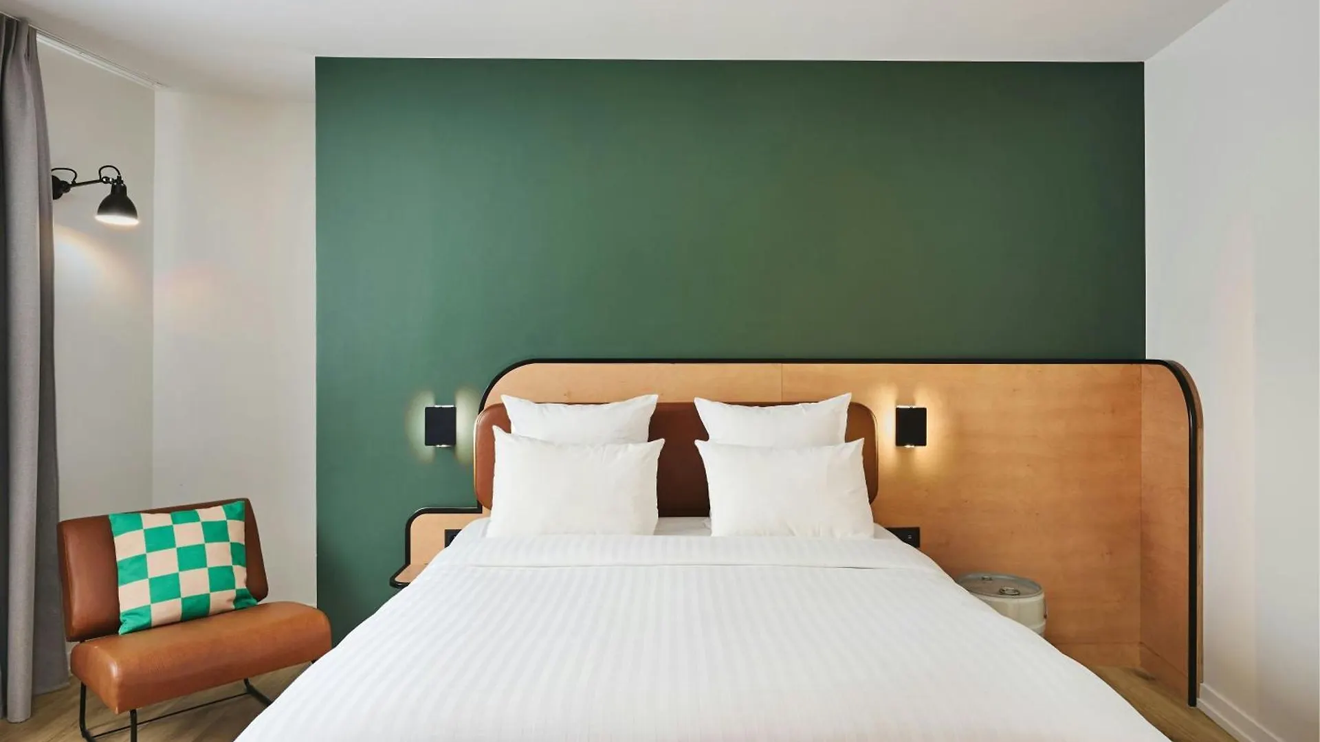 Moxy Paris Bastille